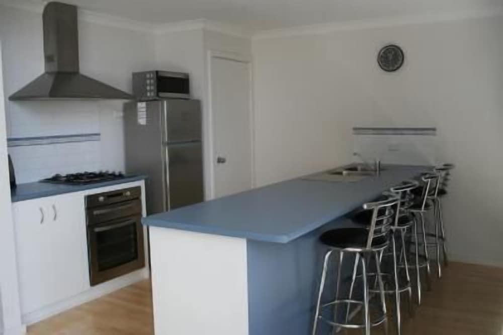 Standard Suite, 2 Bedrooms, Non Smoking, Kitchen (Spa Cottage) photo 2