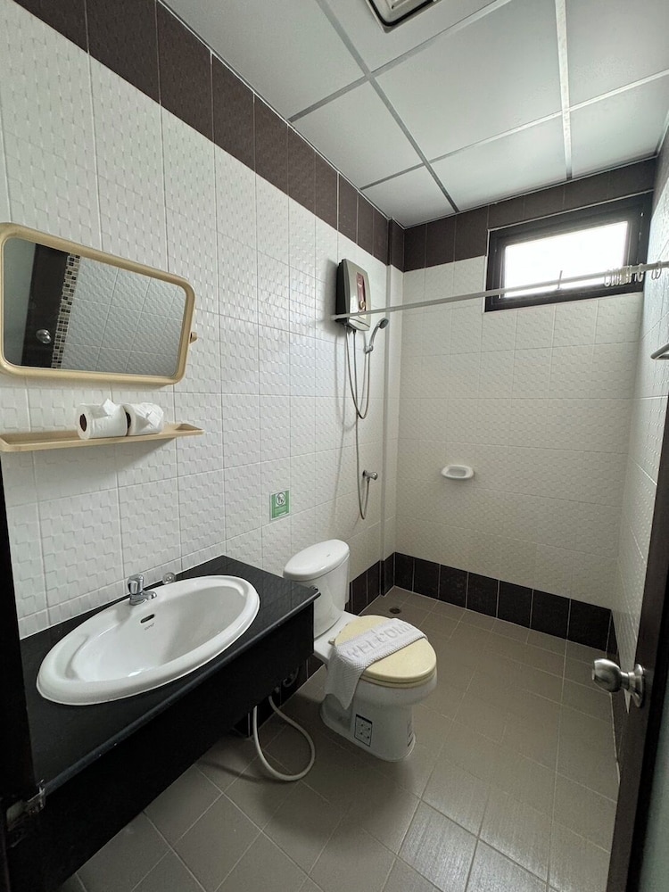 Superior Twin Room photo 3