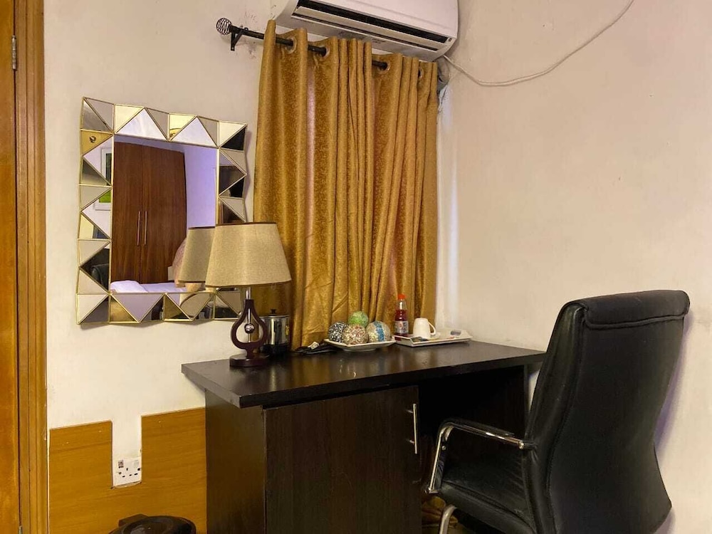 Standard Room - Photo 2