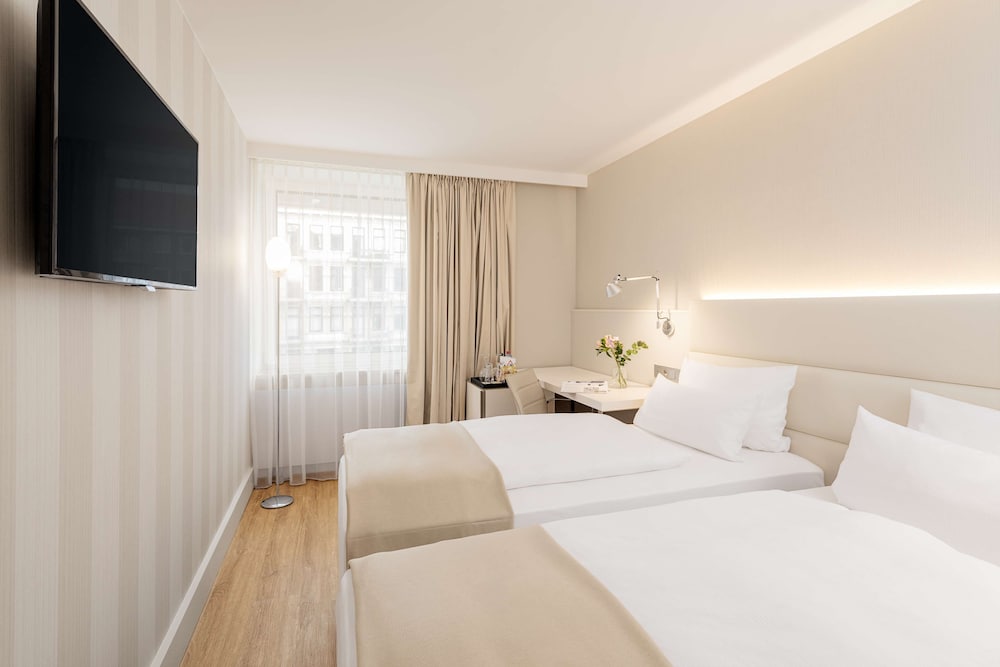 Small Standard Room
