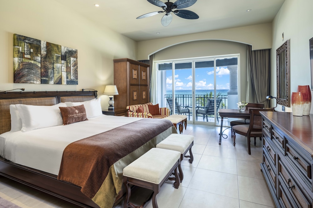 Junior Suite Beachfront photo 2