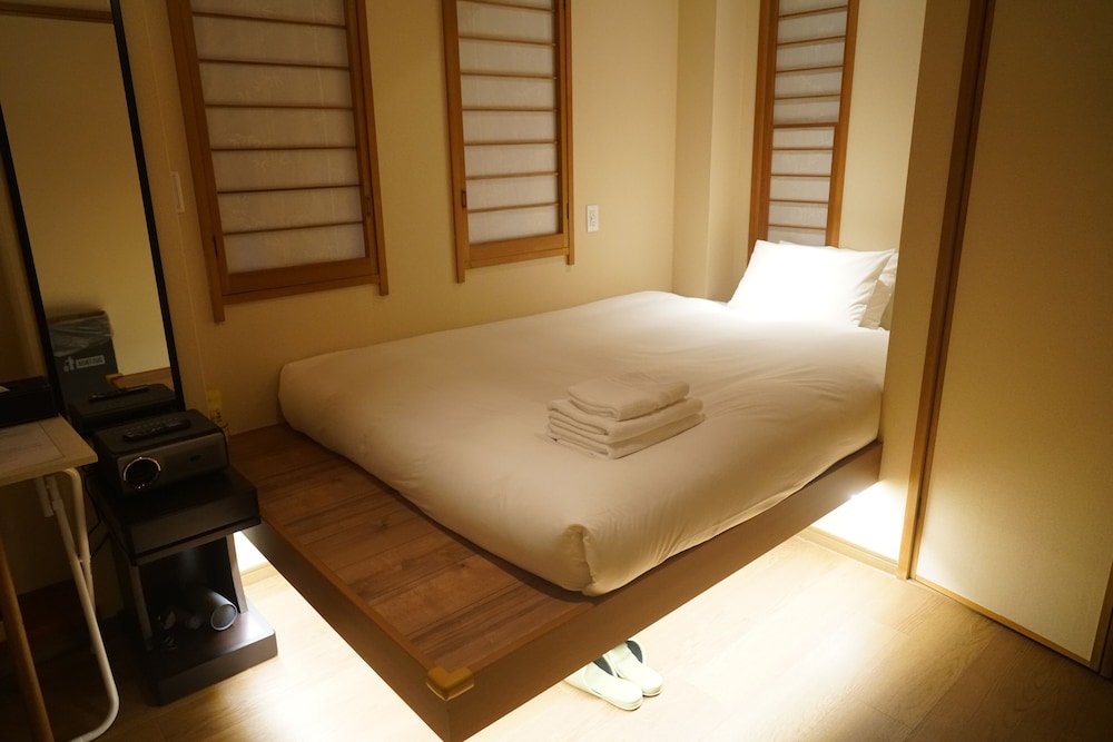 Annex Small Double Bed, Non smoking photo 1