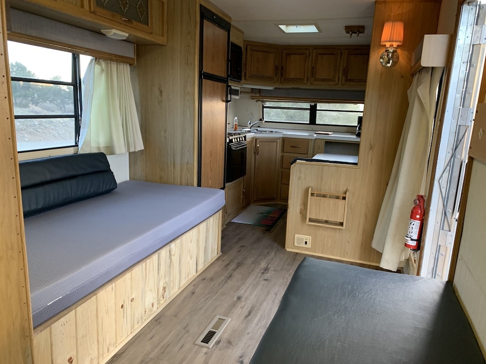 Mobile Home, Ensuite (Keystone Rambler RV) photo 1