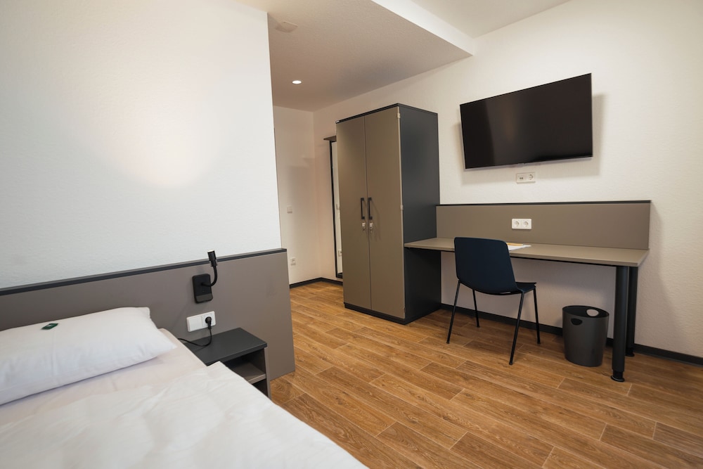 Single Room photo 2