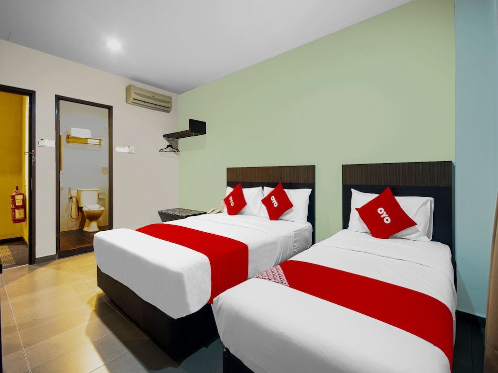 Deluxe Triple Room photo 3