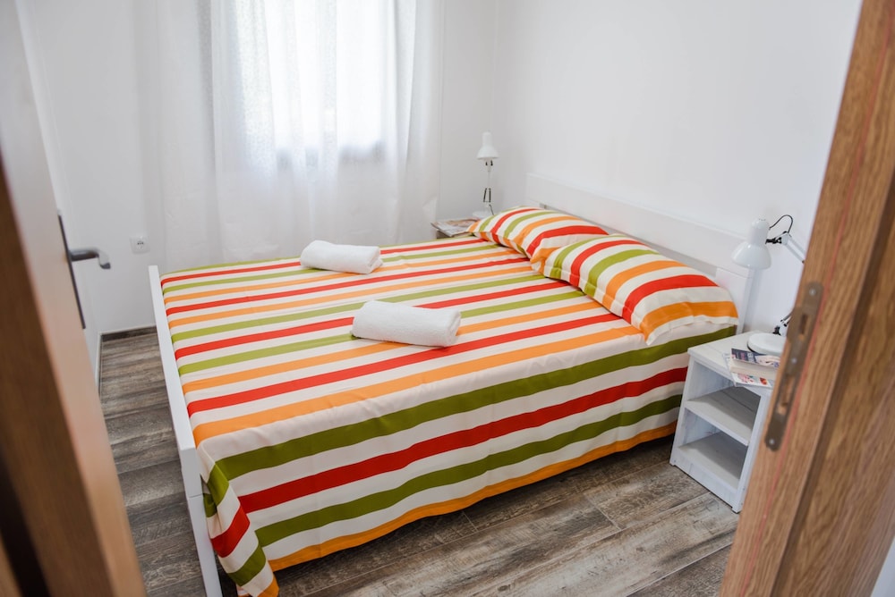 Apartment, 2 Bedrooms, Terrace, Sea View