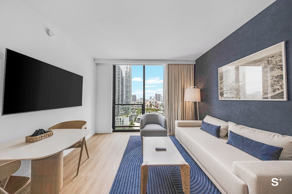 Condo, City View