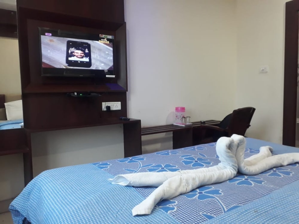 Deluxe Double Room - Photo 7