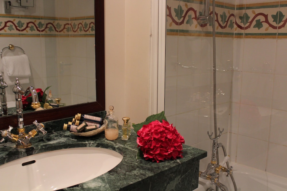 Superior Twin Room photo 2