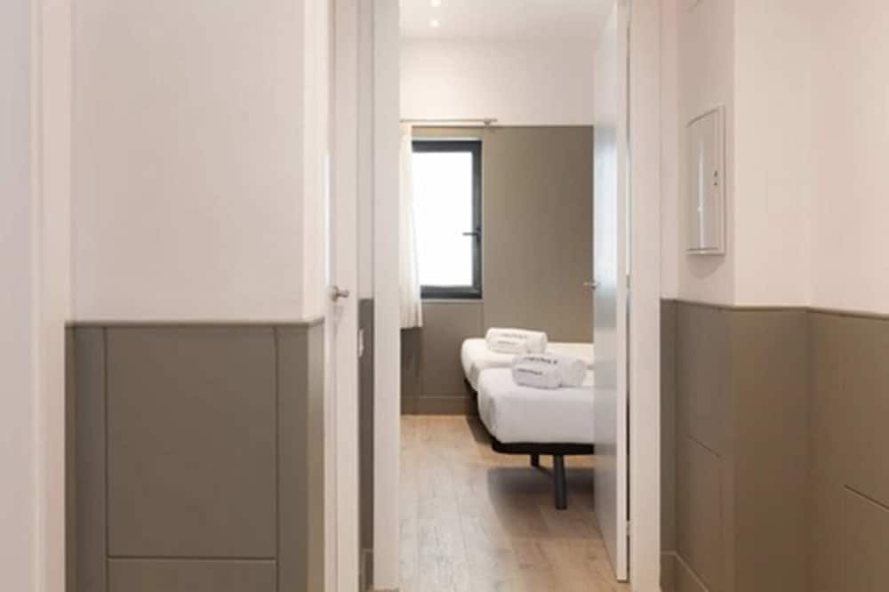 Superior Apartment, 2 Bedrooms photo 2