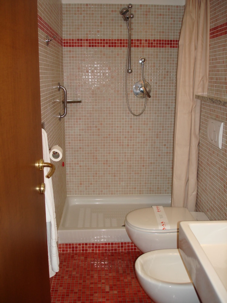 Single Room, 1 Twin Bed, Non Smoking photo 3