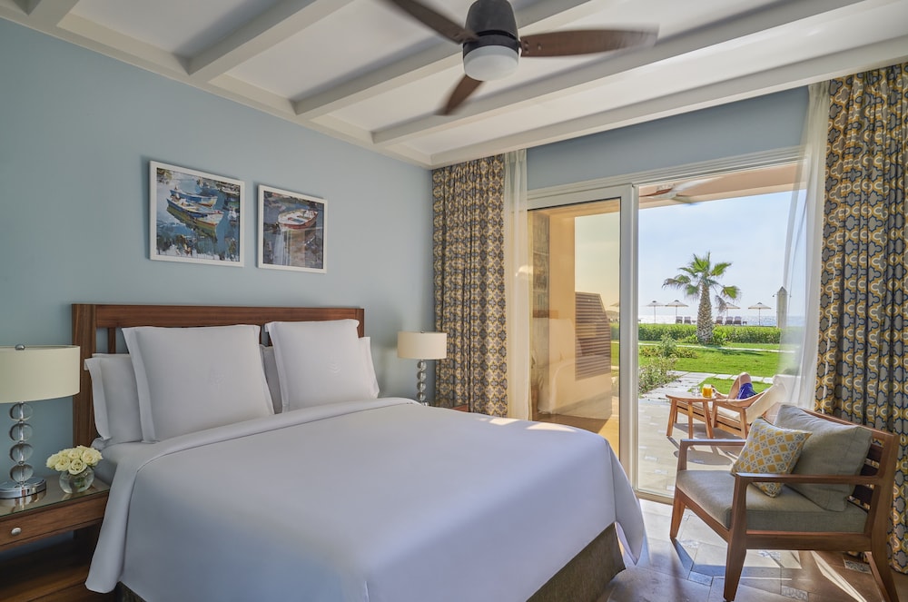 Two Bedroom Deluxe Beach Suite
