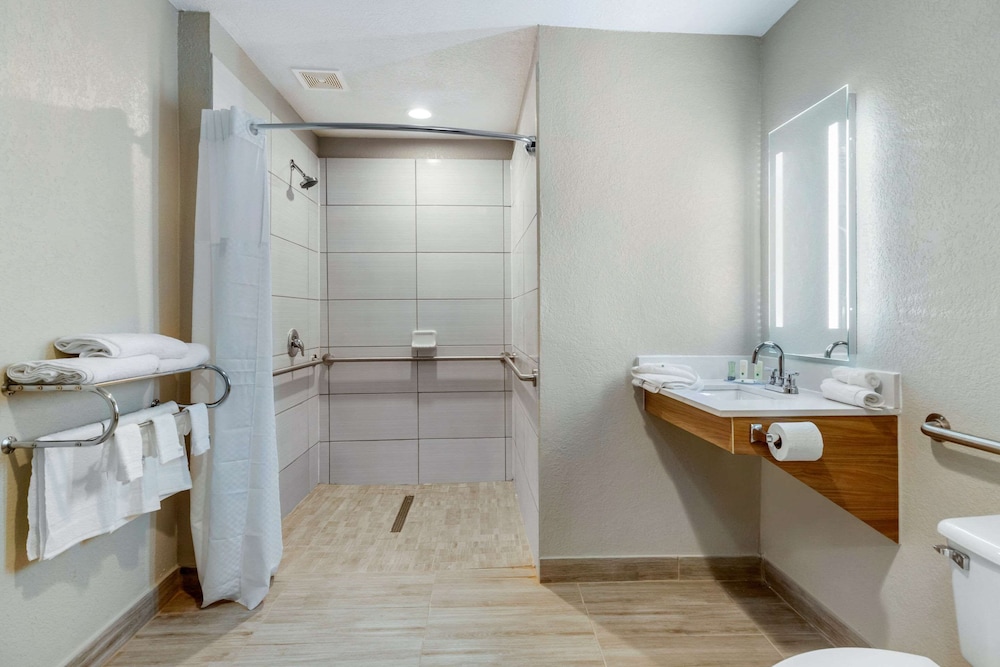 Room, 1 Queen Bed, Accessible, Non Smoking