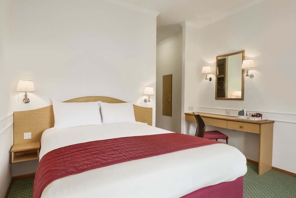 Double Room, Non Smoking - Photo 1