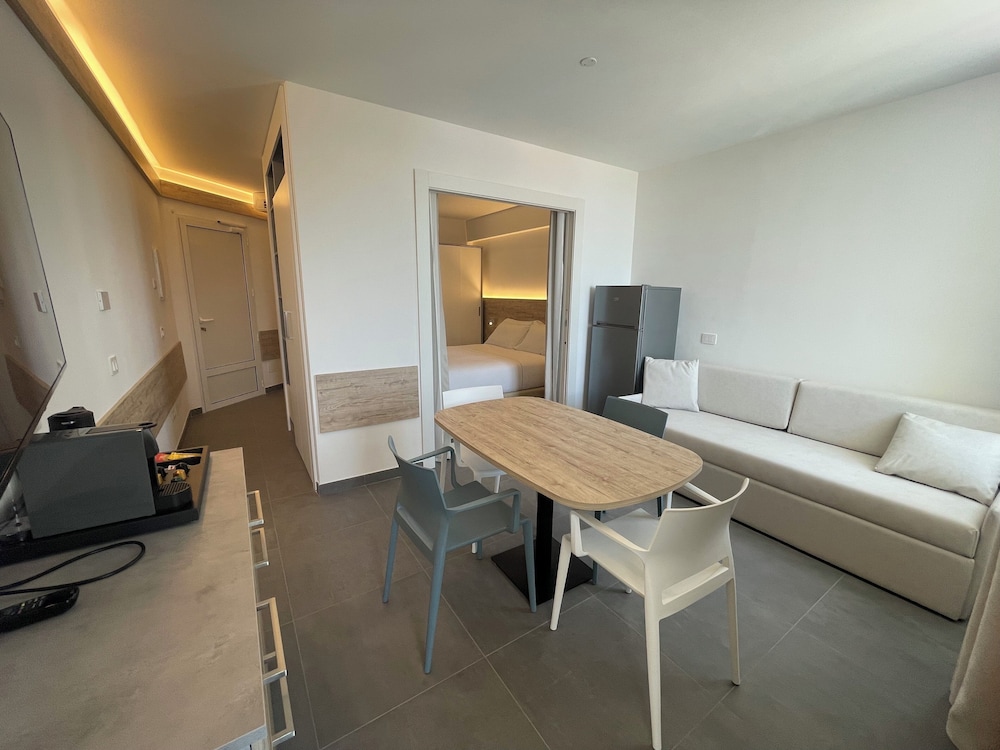 Superior Studio, Balcony