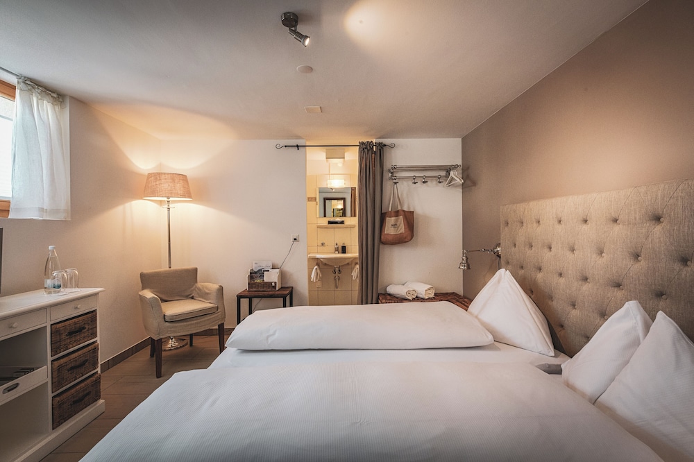 Double Room (Budget)