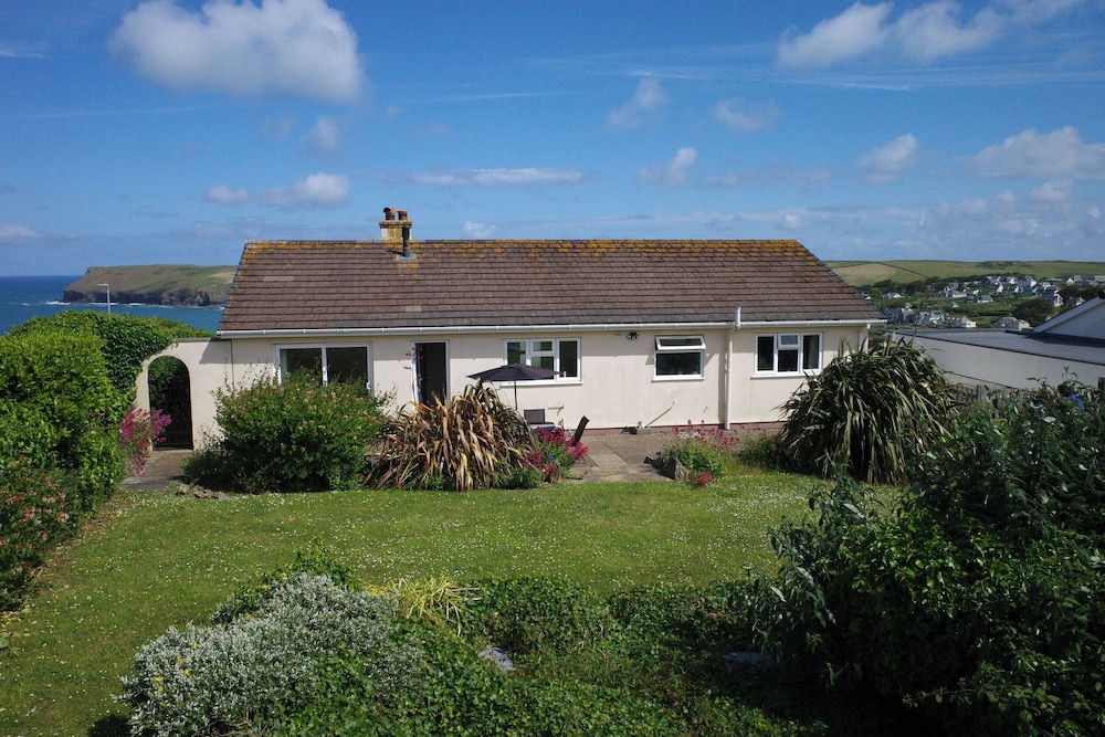 Cottage photo 1