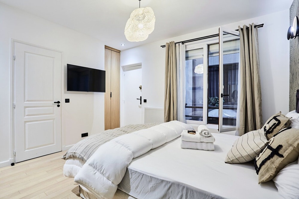 Apartment photo 3