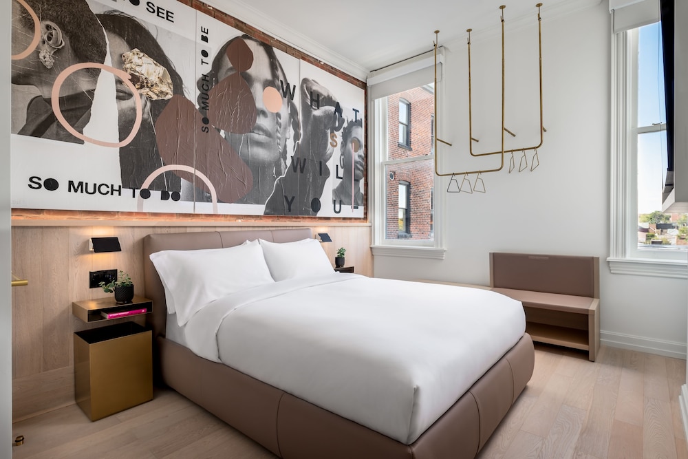 Premium Room, 1 King Bed