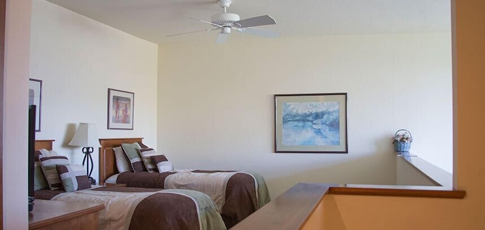 Condo, 3 Bedrooms photo 3