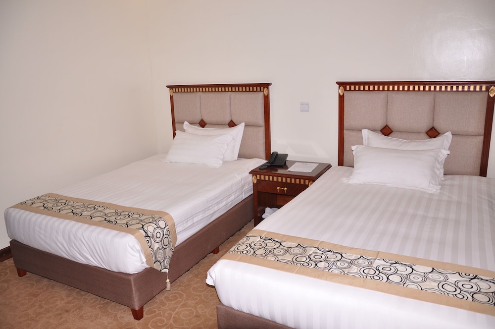 Standard Double Room, Private Bathroom, City View photo 2