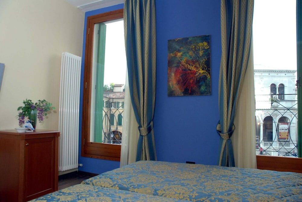 Panoramic Double Room Single Use, City View photo 1