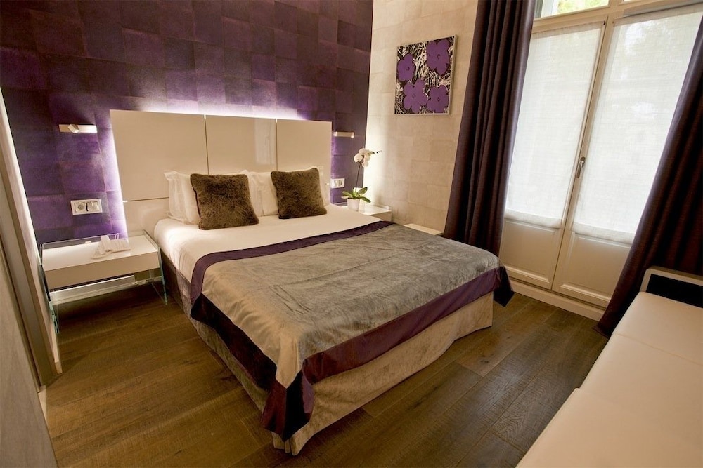 Superior Double or Twin Room photo 1
