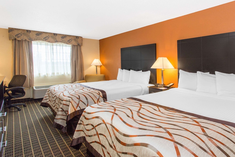 Standard Room, 2 Queen Beds