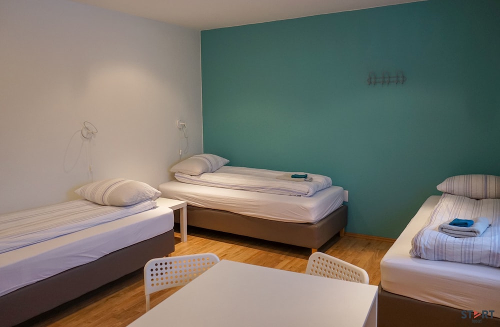 Bed in Shared Dormitory, Men only photo 1