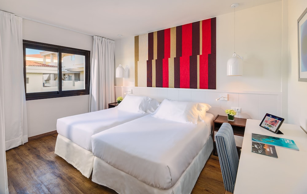Suite (3 adults + 1 children)