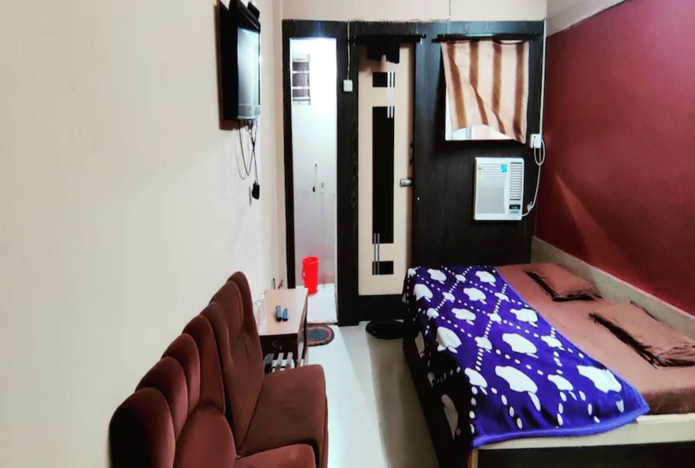 Deluxe Double Room, City View photo 3