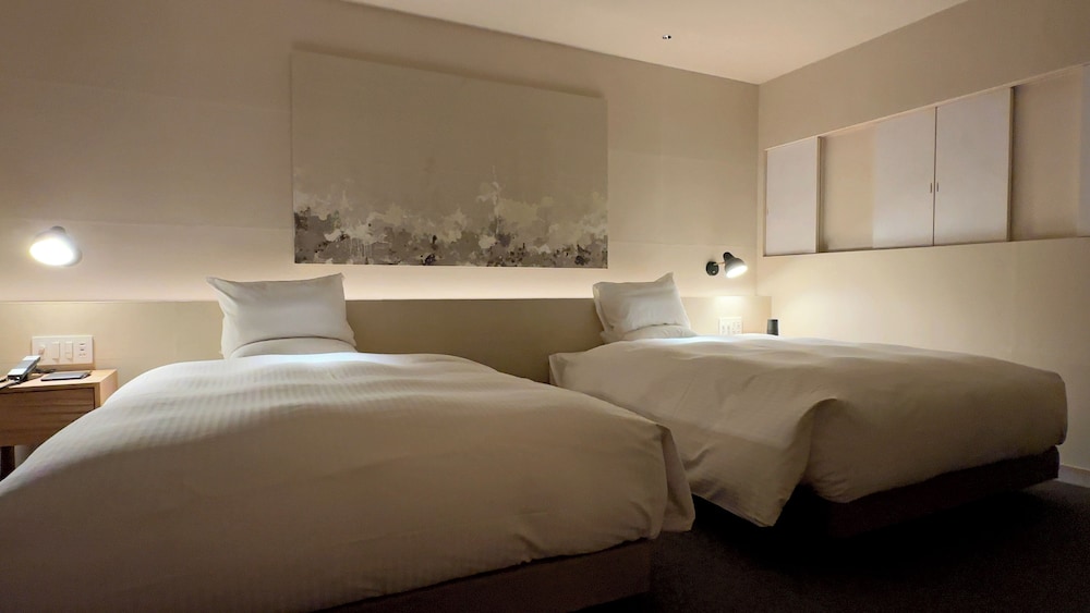 Luxury Twin Room, Balcony, Ocean View (Heritage)