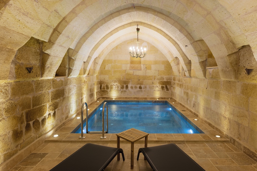 Luxury Villa, 1 King Bed with Sofa bed, Pool Access
