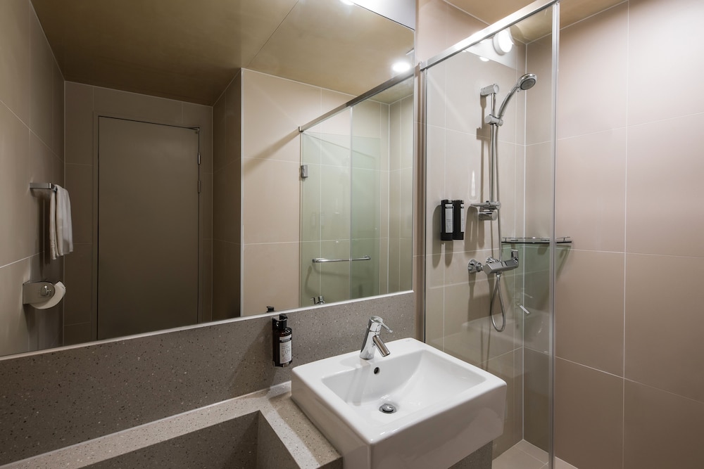 Family L (Kitchenette) photo 3