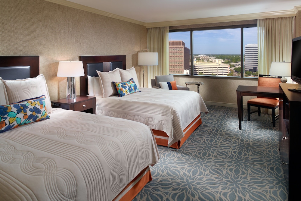 Room, 2 Queen Beds - Photo 2