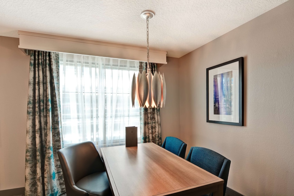 Executive, Two Double Beds, Corner