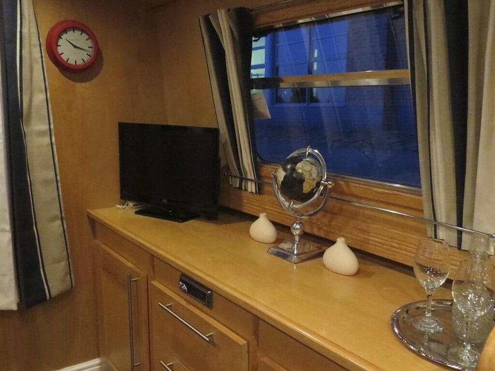 Room, Private Bathroom (Laila Mai Houseboat ) - Photo 6