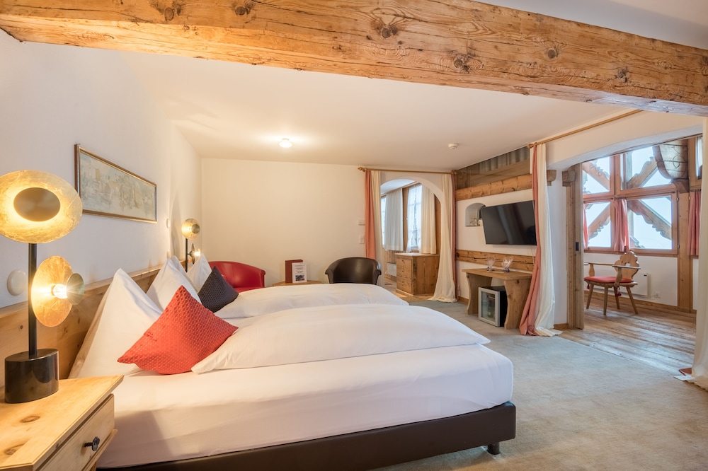 Junior Suite, Mountain View photo 2