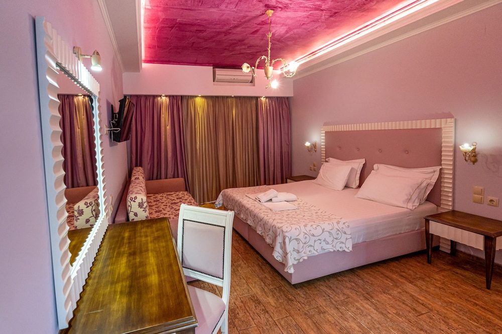 Deluxe Room, Sea View - Photo 1