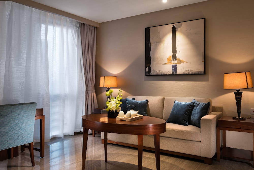 Primier King Room photo 2