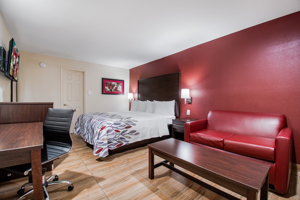 Deluxe Room, 1 King Bed, Non Smoking - Photo 1