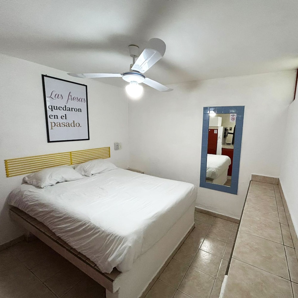 Basic Apartment, 1 Double Bed photo 1