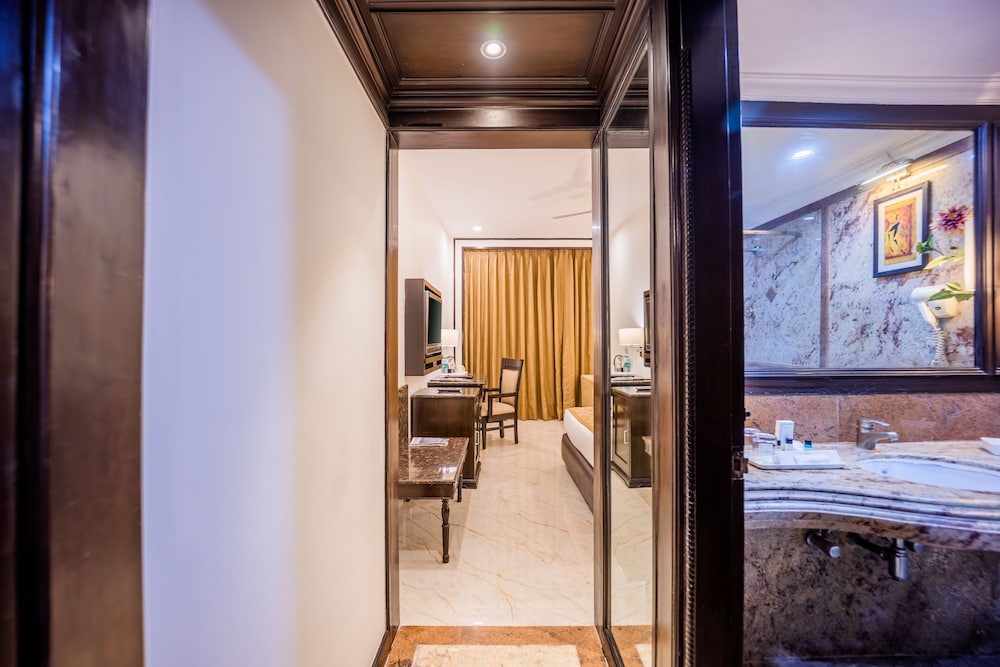 Standard Double Room - Photo 2