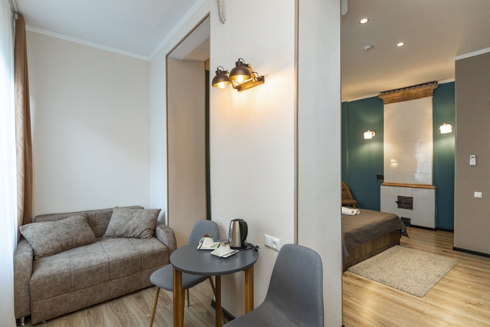 Superior Triple Room, 1 King Bed with Sofa bed, Non Smoking photo 2