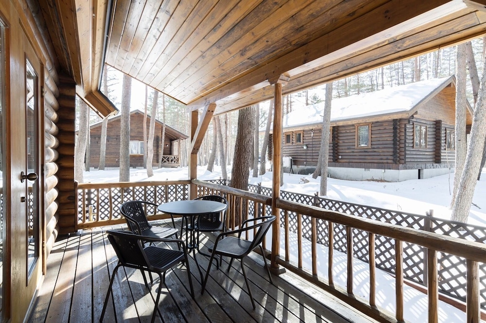 Private Cottage - Log Cabin - Photo 22