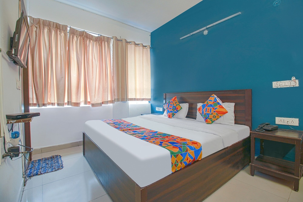 Deluxe Room - Photo 3