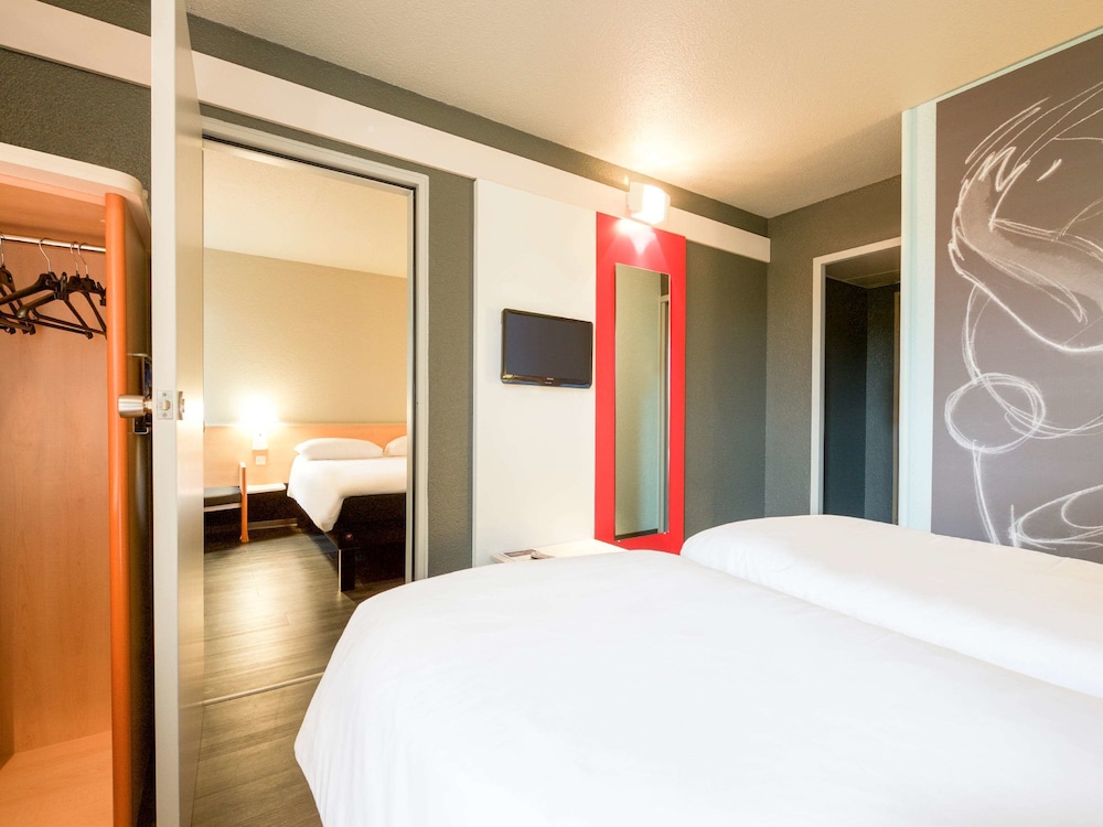 Standard Double Room, 1 Double Bed - Photo 3