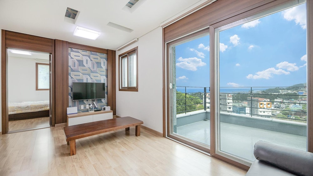 Basic Room, 1 Bedroom (4radong 201) - Photo 2