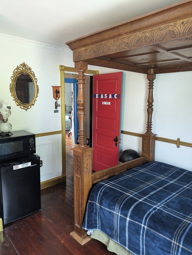 Renaissance Room photo 3