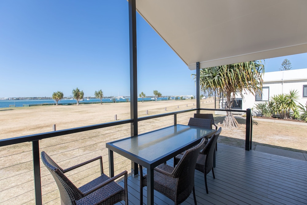 2 Bedroom Waterview Villa photo 2